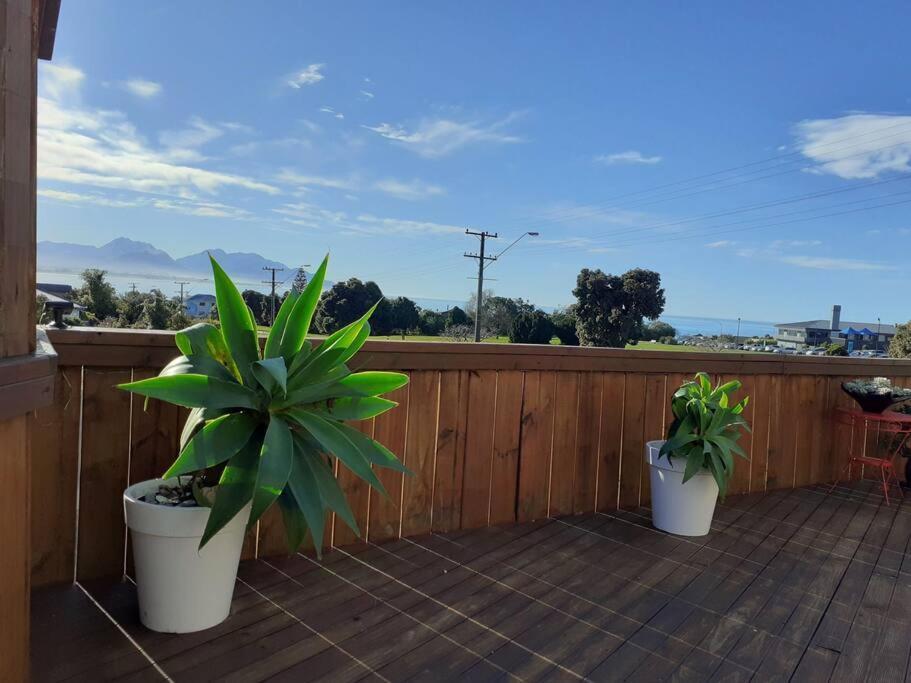 3 Bedroom Holiday Home In Prime Kaikoura Location! ภายนอก รูปภาพ